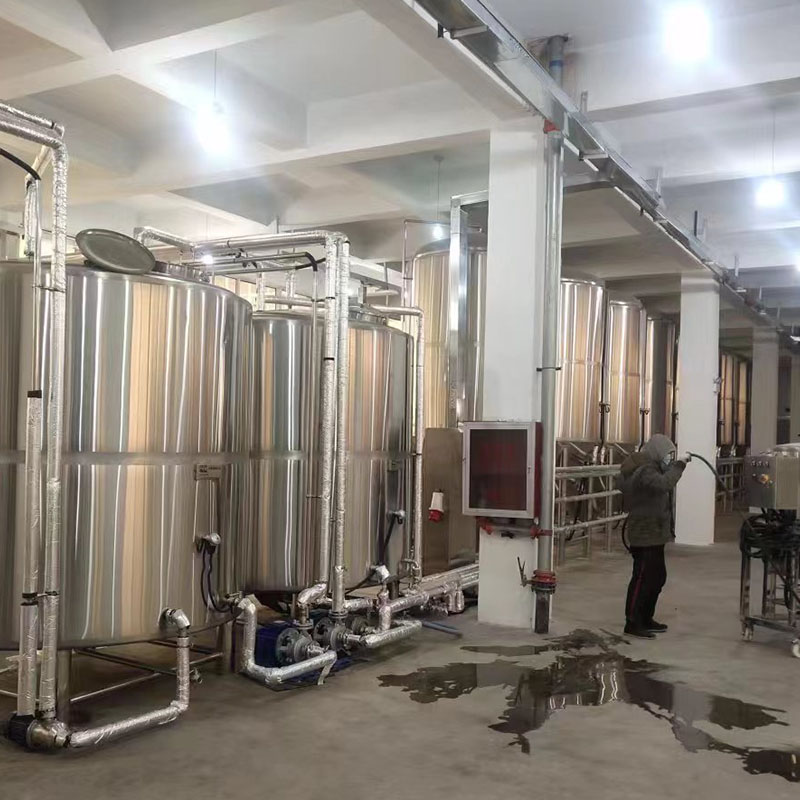 新野精酿啤酒设备
